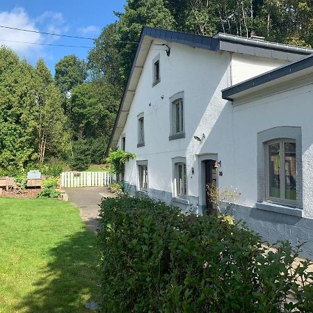 B&B Le Nid D'Hirondelle Уфализ Екстериор снимка