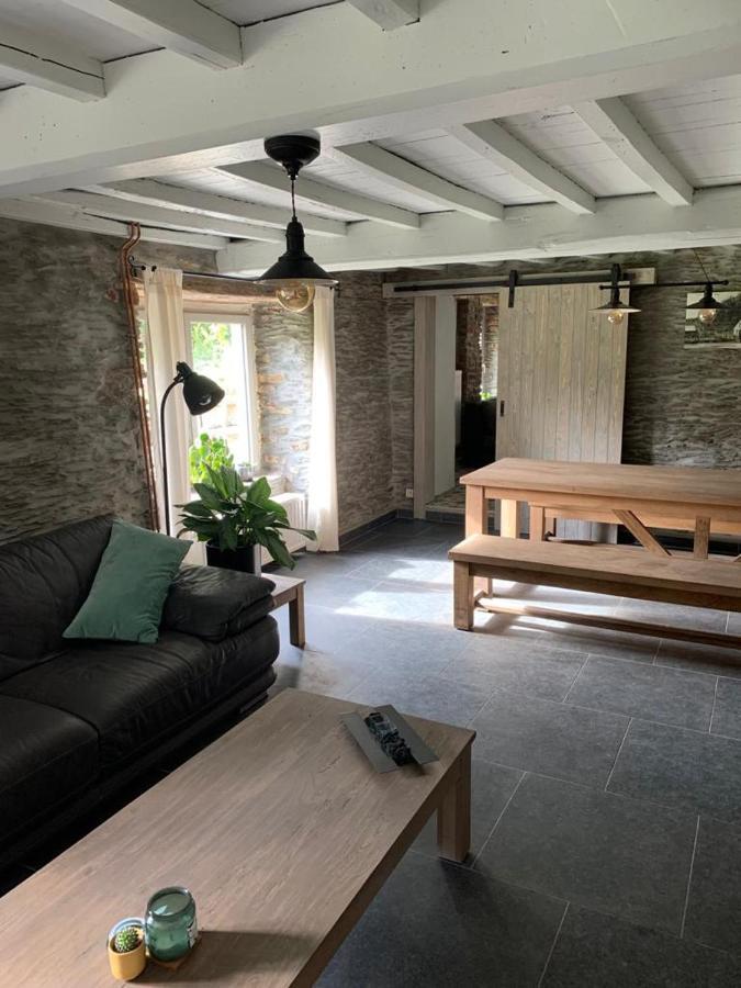 B&B Le Nid D'Hirondelle Уфализ Екстериор снимка