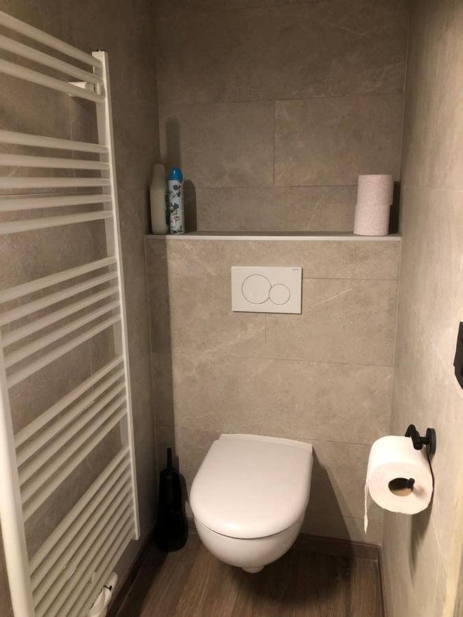 B&B Le Nid D'Hirondelle Уфализ Екстериор снимка
