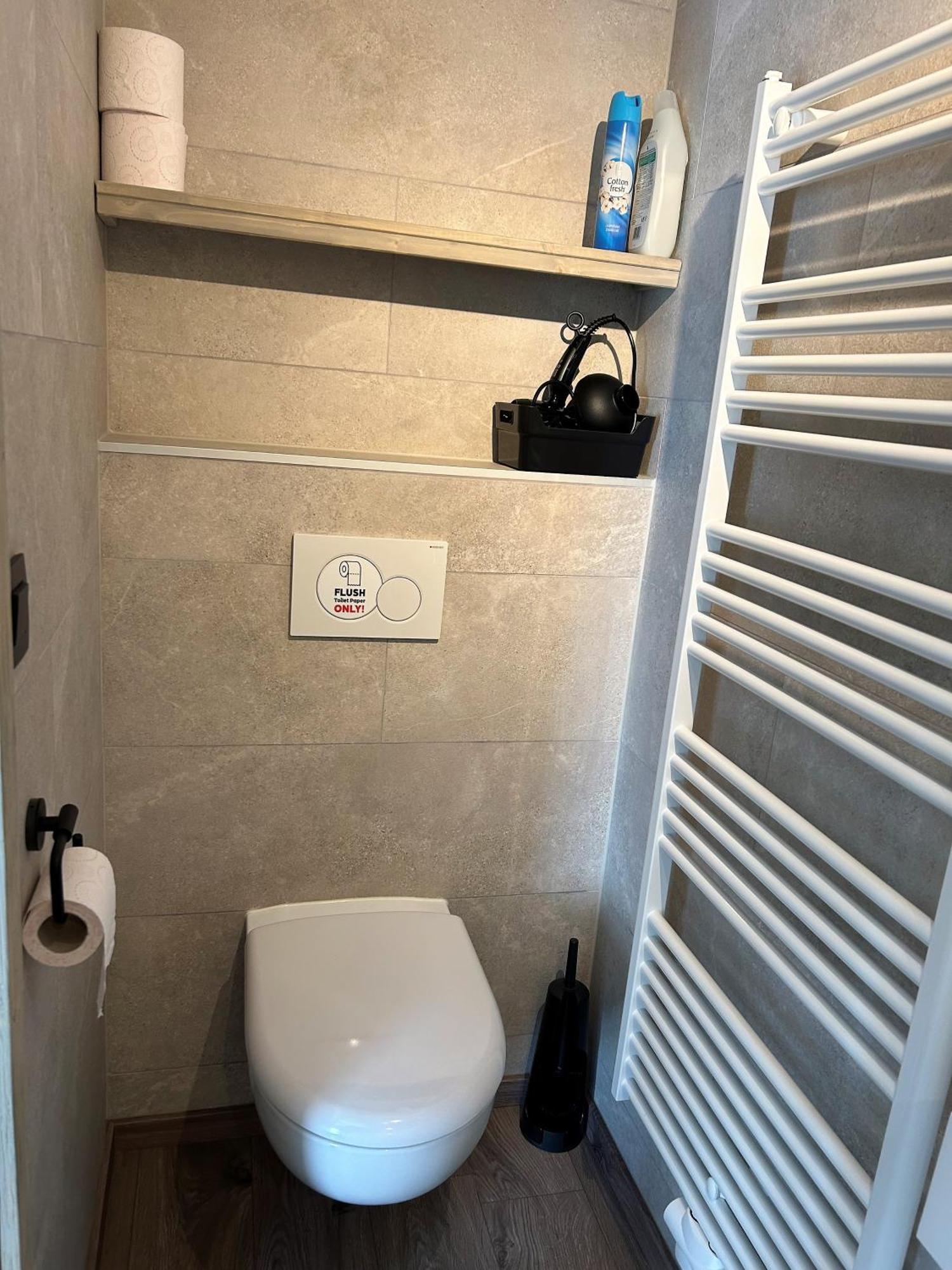 B&B Le Nid D'Hirondelle Уфализ Екстериор снимка